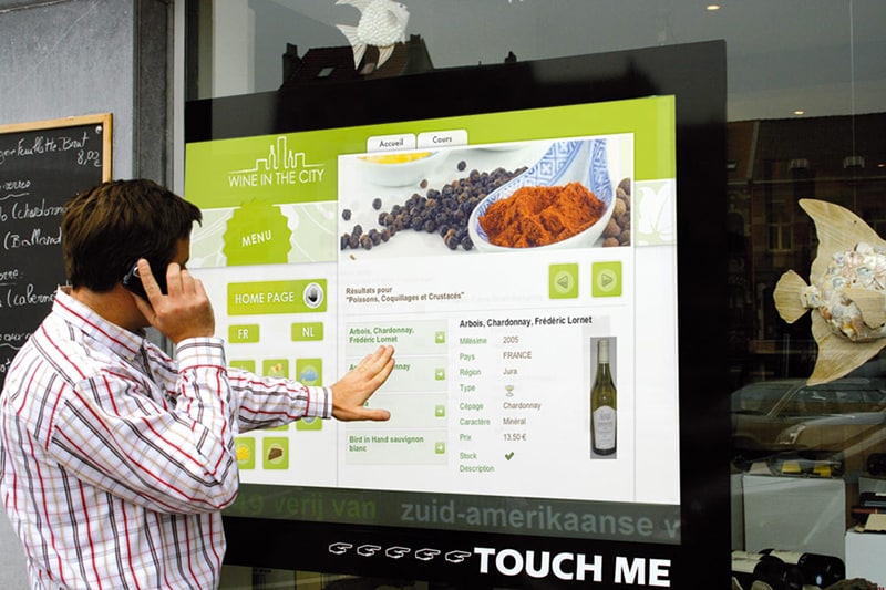 Vitrine tactile interactive point de vente