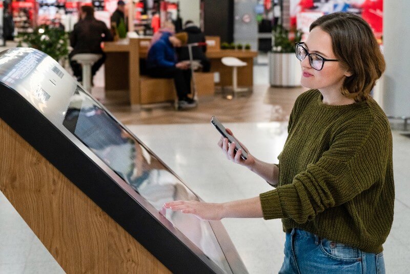 Retail digitalisation borne tactile